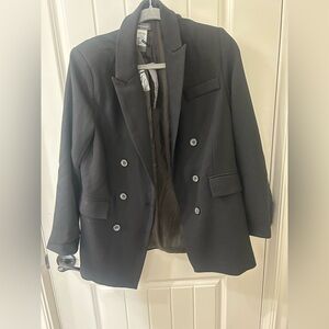 black sports coat